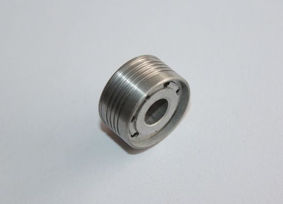 pistons de métallurgie des poudres 6.4g/cm3 de densité de 20mm utilisés dans des chocs avant de moto
